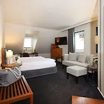 Seehotel - Dorf Am Ξενοδοχείο 4*