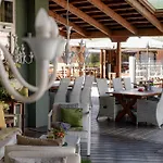 Hotel Seehotel - Dorf Am Niedernberg