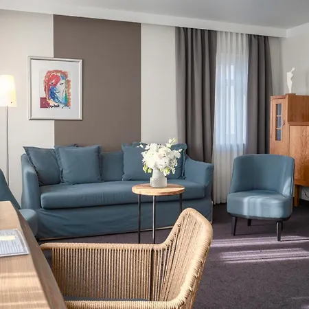 Seehotel - Dorf Am ホテル Niedernberg