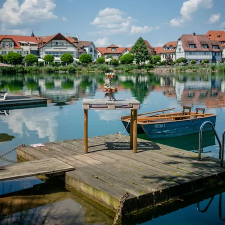 Seehotel - Dorf Am Hotel Niedernberg