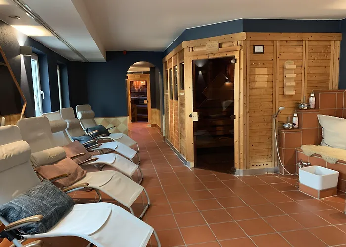 מלון Seehotel - Dorf Am Niedernberg