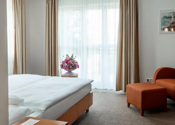Seehotel - Dorf Am Hotel Niedernberg